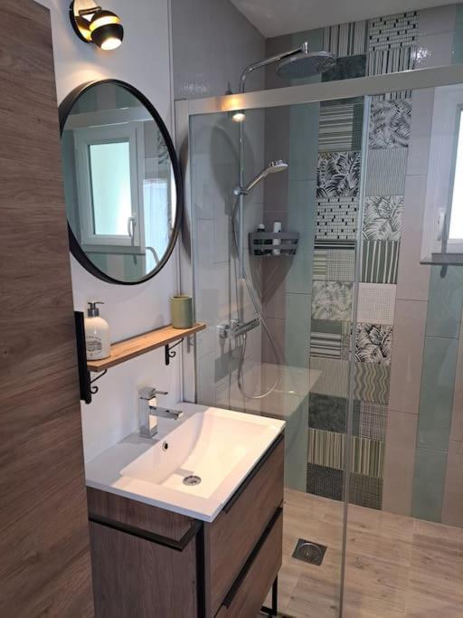 Aigrefeuille-dʼAunis Chambre D Hote La Riviere 45M2 Jardin Et Piscine מראה חיצוני תמונה